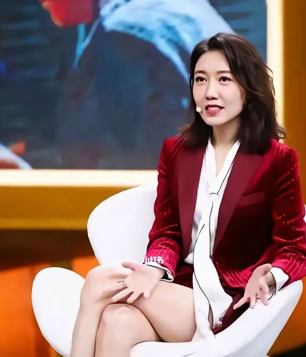 有颜又有才的实力派女演员，你们喜爱吗？
她不但才华超群，而且颜值颇高、头脑聪慧