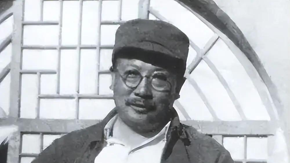 李克农秘见中学老师后，毛主席下令绝密行动，掀起延安谍战咋回事