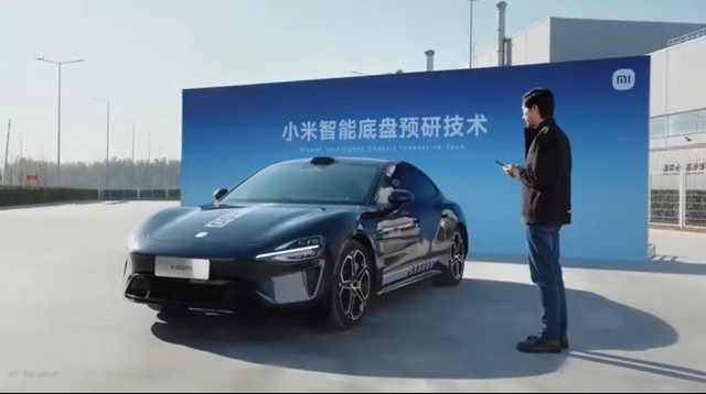 小米也可以坦克掉头+颠足球了
现在都是各种命名的底盘+用料很足。然后逐步往电控、