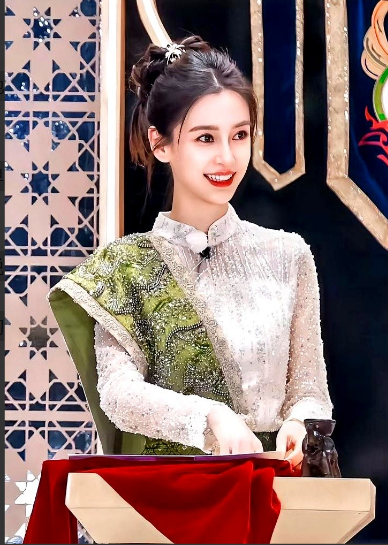 Angelababy已经很难再结婚了！

原因很简单，不是因为她年纪大了，也不是