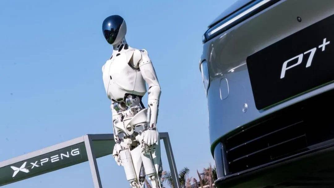 小鹏人形机器人概念股？