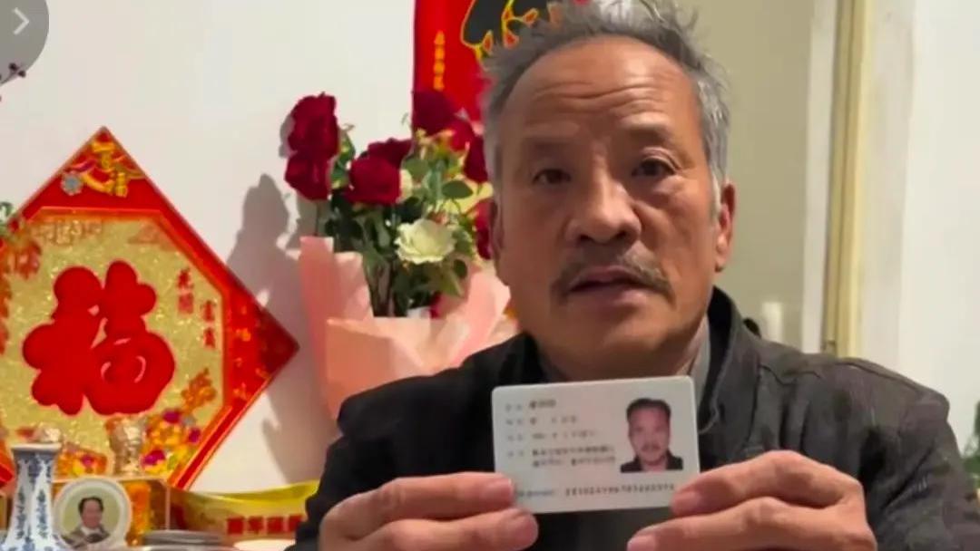 老人2006年捐给国博佛像，三年后消失不见！国博称没有档案记录，老人追寻16年无果