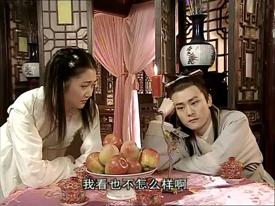    《爱情宝典》每个故事都短小精悍，内容丰富，完全没有多余的剧情笔墨，古文新说