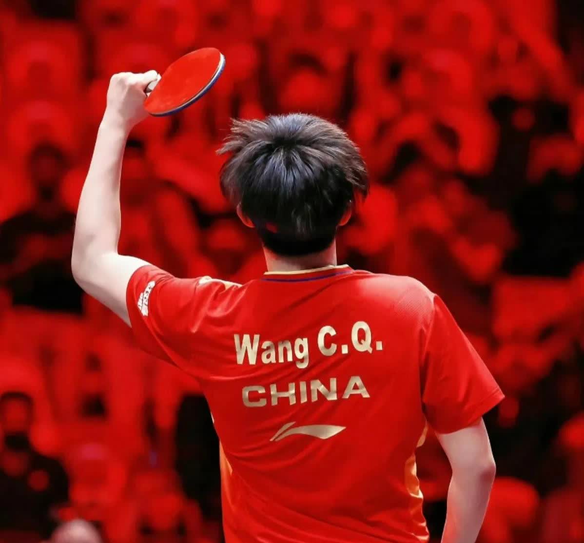 鲁能看看吧！这就是格局！
看魏桥处理梁靖崑乒超受伤的态度就知道祖师爷的格局，他