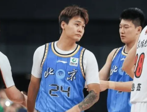 CBA常规赛，广厦男篮主场77-74战胜北京男篮。
赛后，北京男篮主帅许利民接受