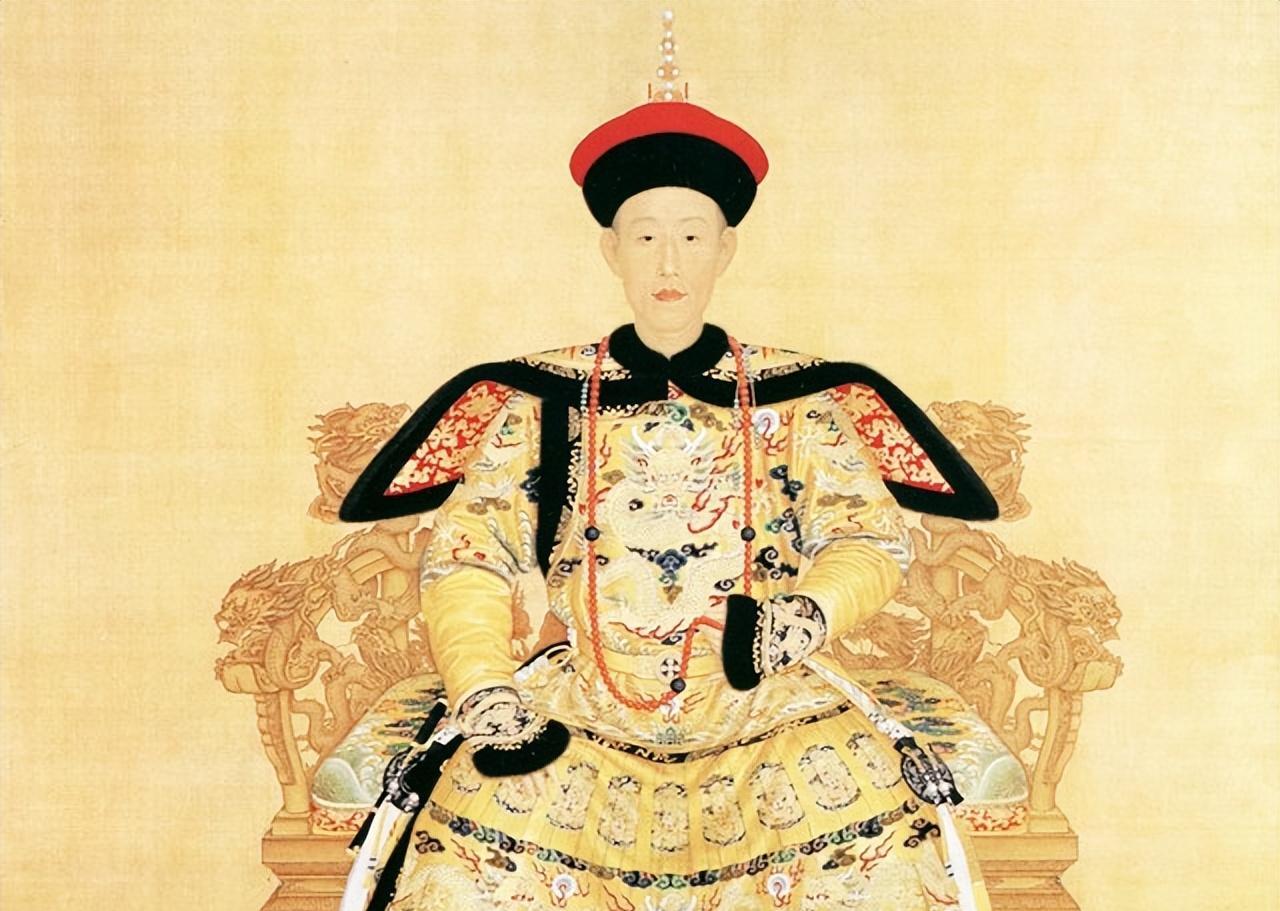 乾隆一生当中有什么过错？可以毫不夸张地说，正因为乾隆皇帝傲慢，不与西方同步发展，