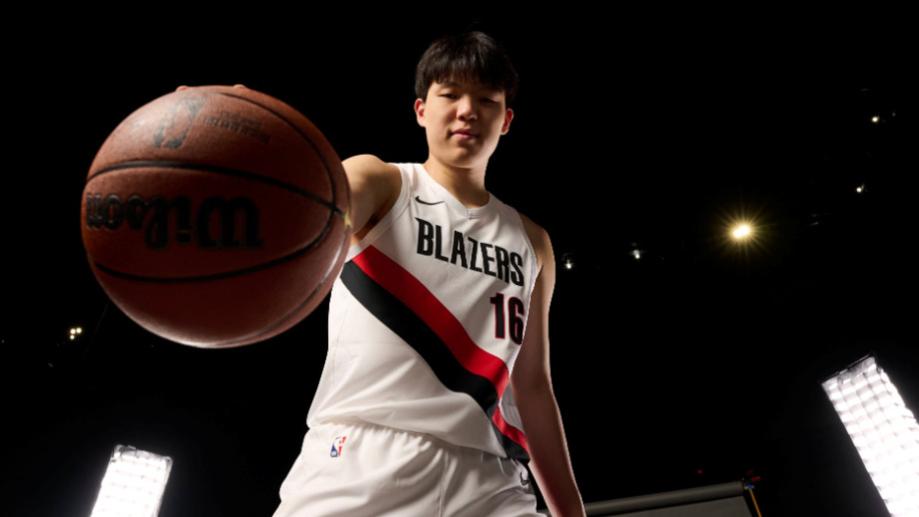 杨瀚森16+4+1+3霍勒迪12+3+3，拉文19+4，开拓者124-123绝杀国王
