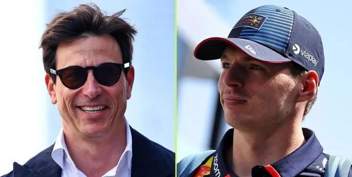 #f1# 霍纳被解职时，维斯塔潘和托托·沃尔夫正在撒丁岛度假……
红牛翻开了这一
