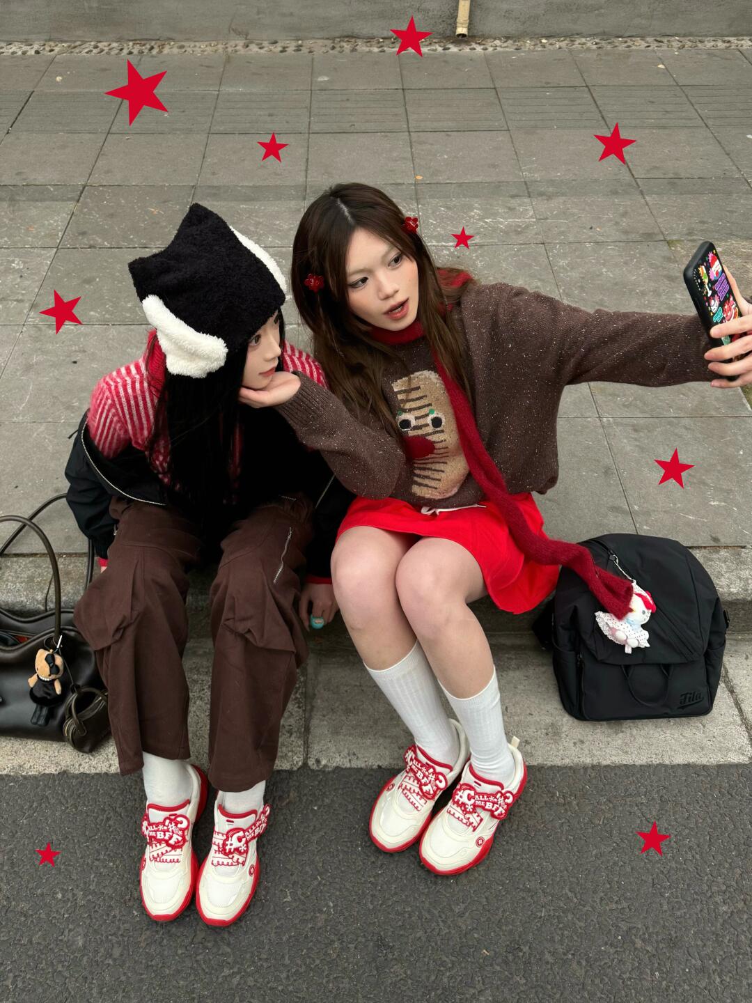 𐌂𐌀𐌋𐌋 𐌌𐌄☎️喂？出来玩吗！跟你说个八卦！打电话约闺蜜出门玩喽 