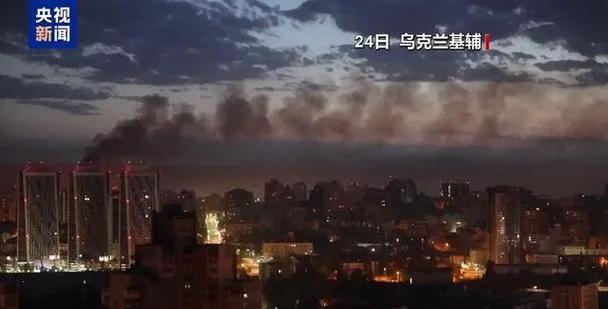 俄军把乌克兰炸懵了，一夜间发射300架“小摩托”！
俄罗斯近期对乌克兰的轰炸，“
