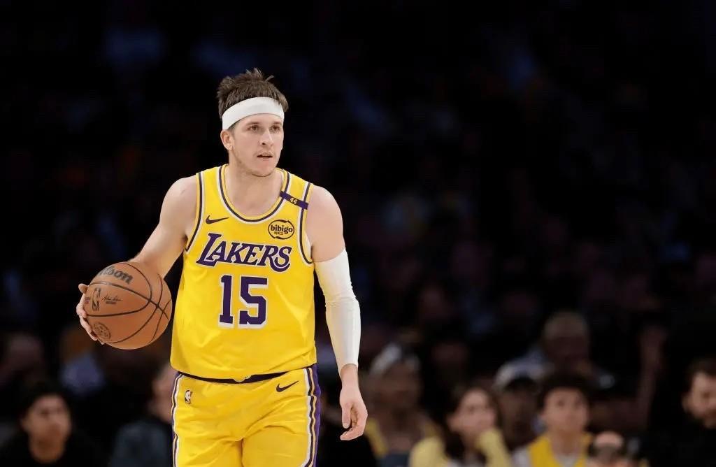 里夫斯要逆袭了
湖记Lakers Daily近日谈到了里夫斯，他说：“奥斯汀-里