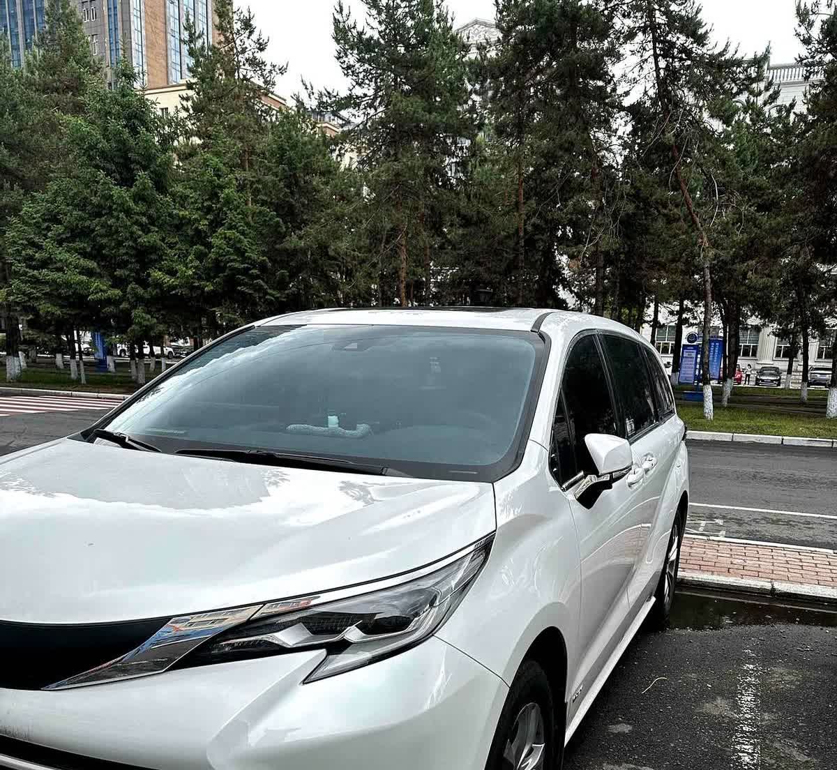 2025年还会有人选择这台丰田塞纳吗？

配置低、噪音大，但是这台车全国全年