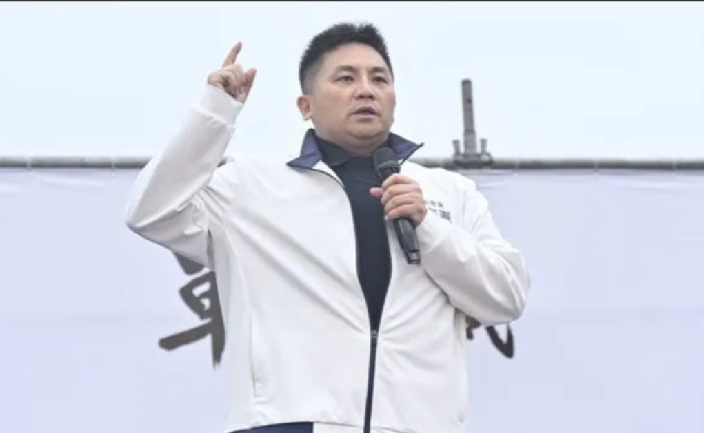 赖办称”阿兵哥没饭吃“　吴宗宪轰造谣：伙食费是防务部门预算

赖办副秘书长何志伟