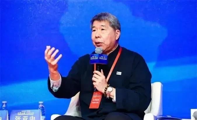 国民党主席选举9月将展开，网友寄予厚望的张亚中有无可能当选？
张亚中是深蓝的杰出