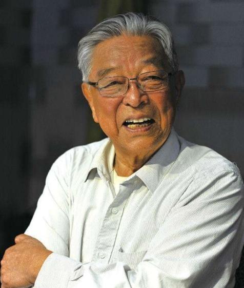 1999 年，在云南省高院，褚时健进行最后的陈述：“说我受贿 3630 万人民币