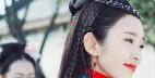 1612年，努尔哈赤的女儿穆库什意一丝不挂，被丈夫布占泰绑在柱子上，随后，当着众