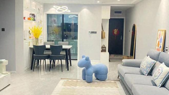 重庆夫妇拒绝过度装修，把89m²的家装得堪称教科书，太有品味了