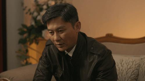 《六姊妹》老汤家的基因就是不好，还好家丽没有嫁给汤为民
难怪大老汤和汤婆子那么早