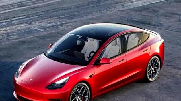 特斯拉FSD入华，6.4万“水土不服”，中国智驾大乱斗，它却成了