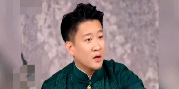 郭德纲曹云金师徒恩怨又添新番！

近日有网友爆料，曹云金徒弟刘连喜在古玩城偶遇郭
