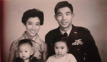 1965年飞行员张立义侦察大陆被击落，妻子坚守17年，结局让人感慨。1965年张