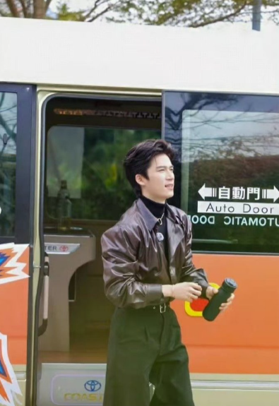 谁懂王星越的身材！曼妙到让人移不开眼，太优越了 ​​​