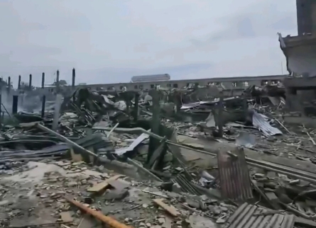 当地时间7日，马西拉电视台发布视频，宣布萨利夫港的港口设施，已在以色列实施的袭击