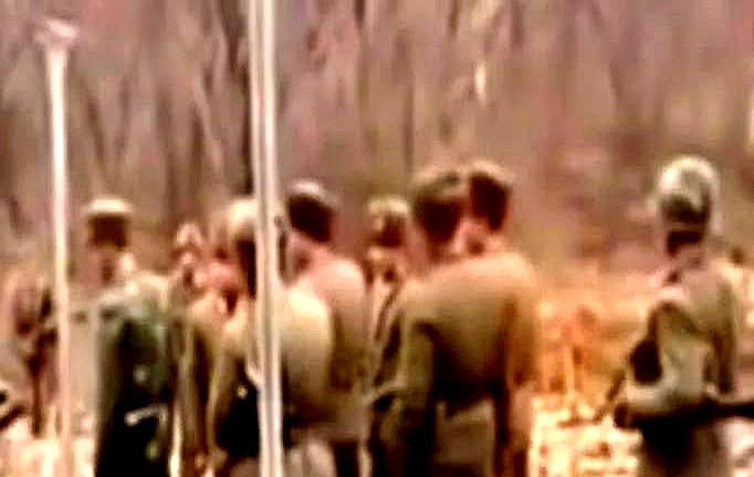 朝鲜士兵越界韩国引风波











天呐！这世界还能更魔幻吗？朝鲜士兵