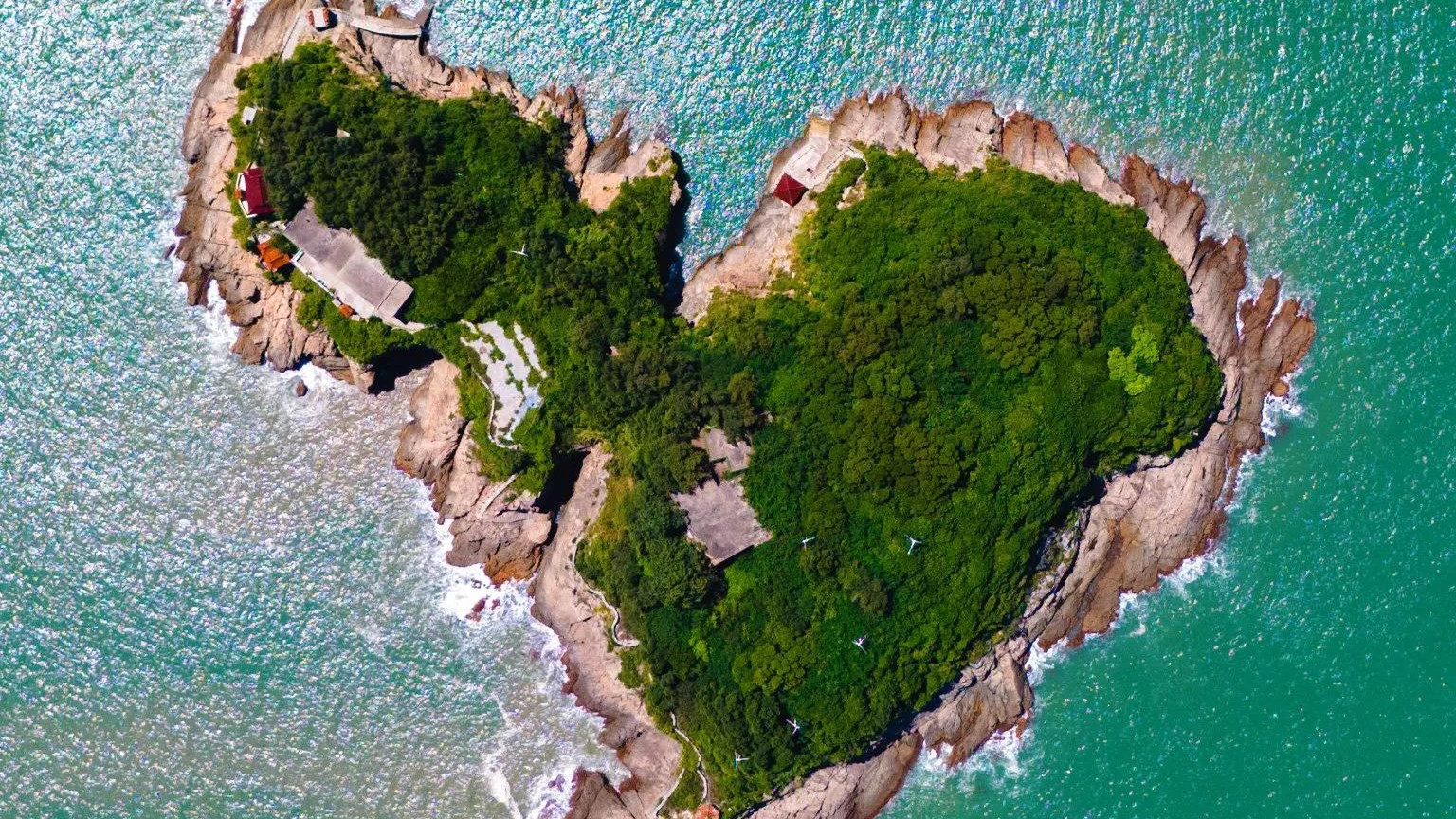 浙江竟然藏了个“闽南”小城！高铁直达，小吃混血到离谱！