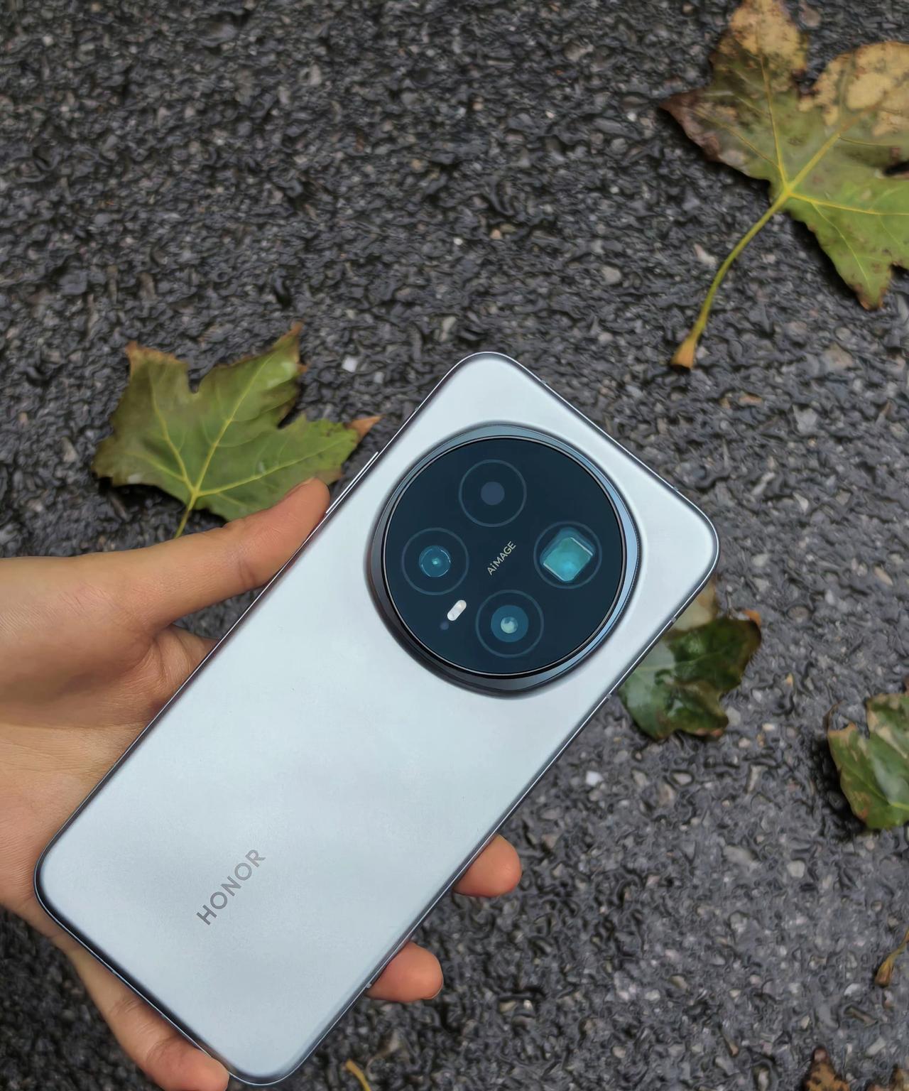喷子们闭嘴了！确定这是手机拍的，不是相机拍的
荣耀Magic8 Pro随手拍图，