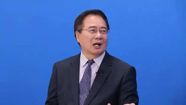 台湾内部终于有人把话彻底挑明了！
前国民党高层蔡正元，最近直接摊牌，给大陆指了条