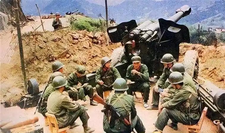 [月亮]豺狼来了有猎枪。普京曾说过，中越712炮战之后，没哪个国家再敢小瞧中国。