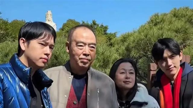 这8位颜值出众女星，儿子长相都不随妈，父亲基因太强大，沉默了