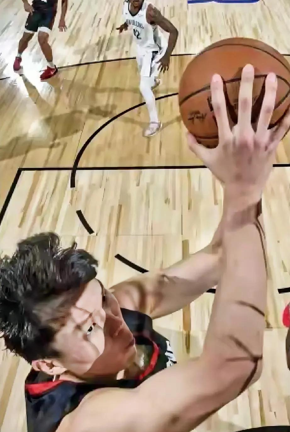 ESPN最新匿名调查炸锅了！
20位NBA高管选出
“最具争议选秀”
开拓者用第