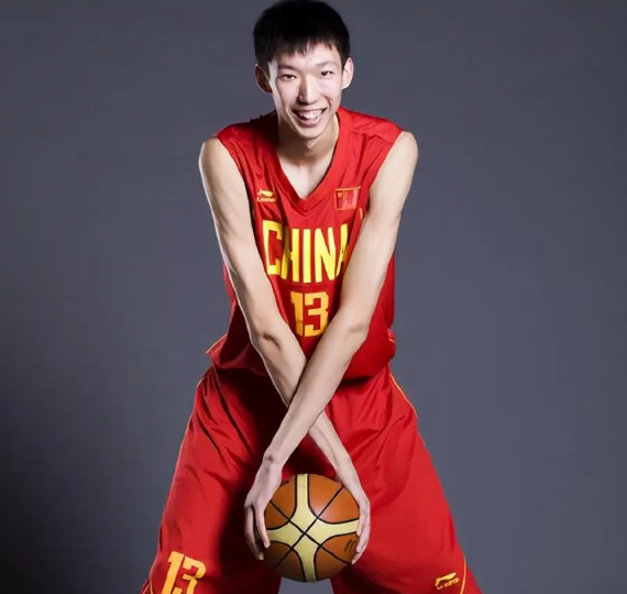 说说你心中的现役中国男篮五虎