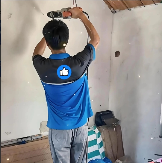 有没有一种操作，让你眼眶一热？
高考652分小伙拿到8000块奖金，没去三亚蹦迪