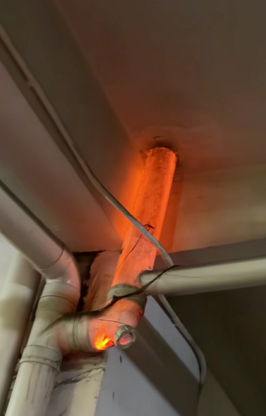 什么情况，起火了吗？