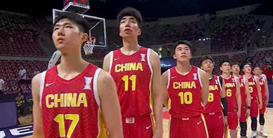 八强名单出炉，中国男篮迎大利，基本提前锁定四强！
昨日新西兰大胜日本，卡塔尔惨败