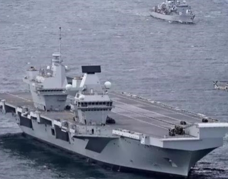 英国航母战斗群来南海挑事儿，却不想辽宁、山东两个航母早就严阵以待。
自从美国人把