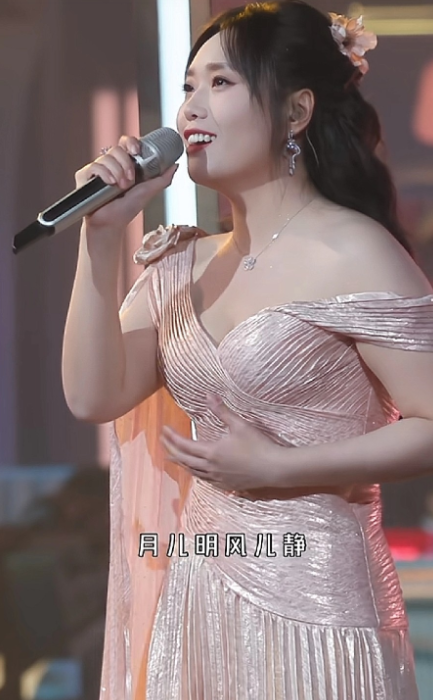 李雪琴，真的是越来越好了，太棒了