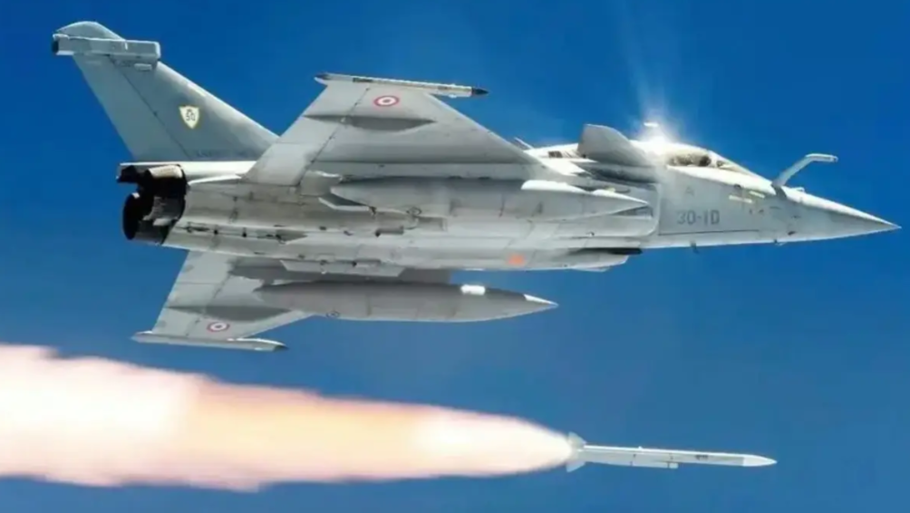 印巴空战后，为什么好多国家还是选择法国阵风战机
 
对于印巴空战，很多国家还是觉