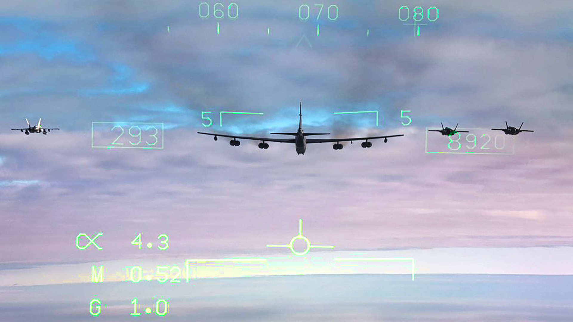 B-52直逼俄白边境：三周年敏感时刻，北约盟约松动？