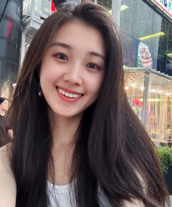 最近挺迷的一位短剧女演员——郭宇欣：颜值和演技并存