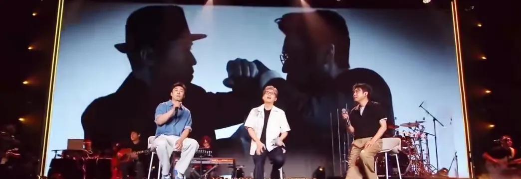 前几日，李乃文和唐旭为已逝的朱媛媛演唱了《爱的代价》。听完这首歌，我不禁泪如雨下