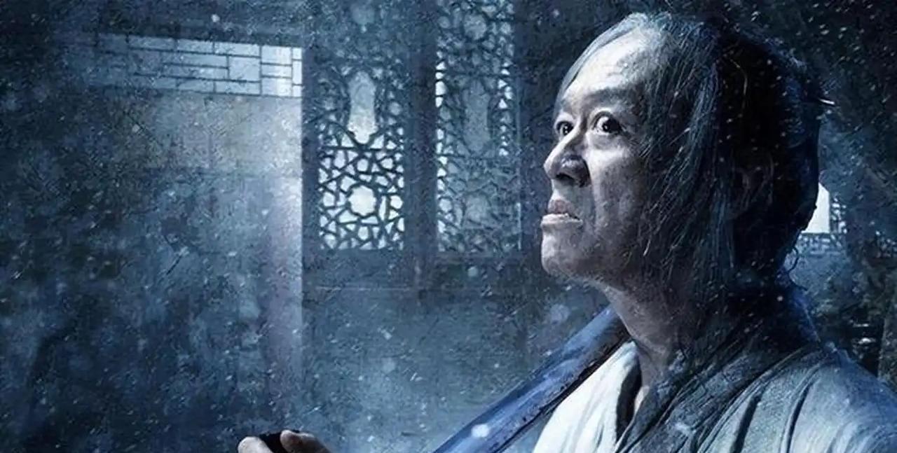天启七年冬夜，魏忠贤铜像的右手食指突然断裂，从断口处，竟然渗出白花花的银子！这是
