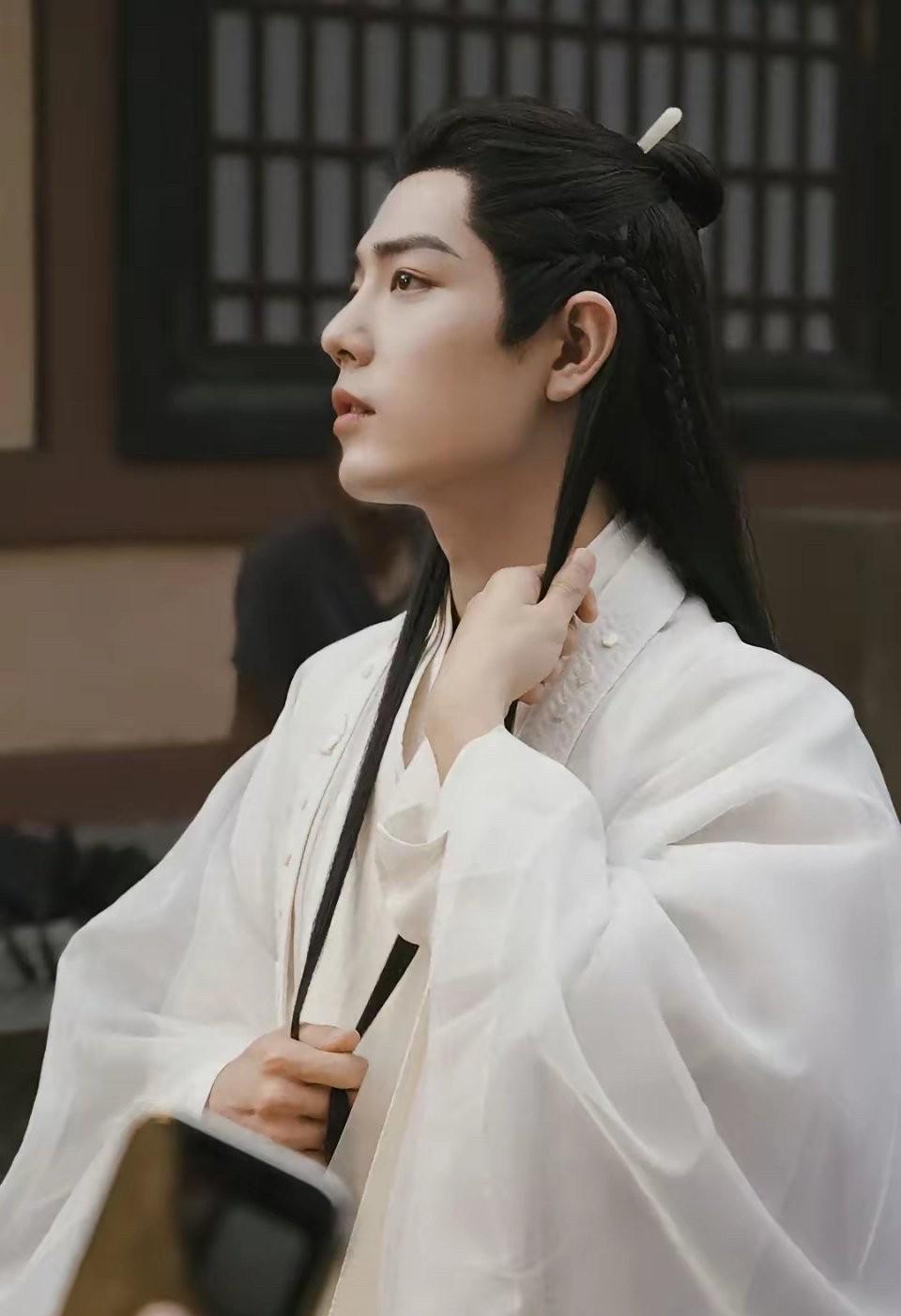 追了几集《藏海传》，肖战怎么总碰不到合适的搭档！之前《玉骨遥》和任敏搭戏，现在《