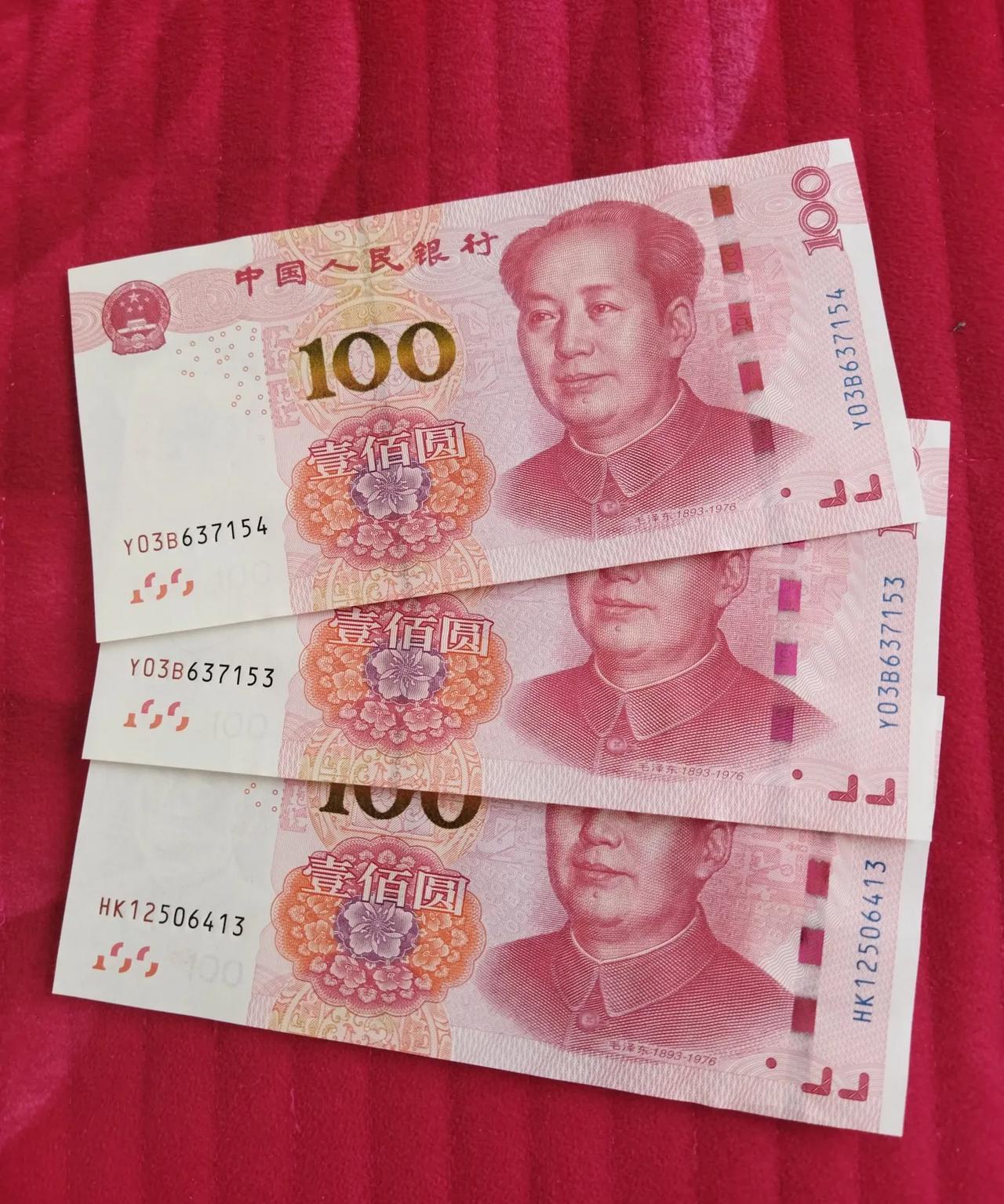 三年前我参加了一次高中同学聚会，在这之前我们念高中的这个班已经聚过一次会，只是那