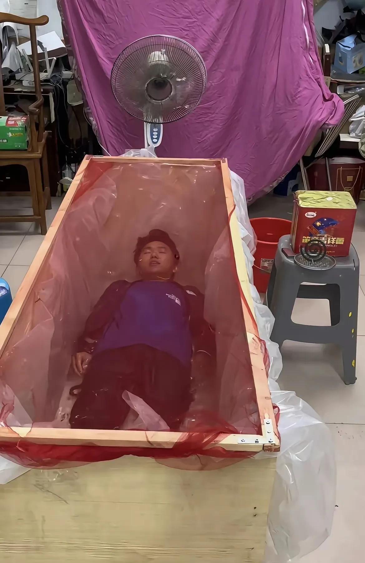 我艹这年轻人，#我是气人的# #哈哈哈是个爷们# #气死人喽# #我要整活了# 