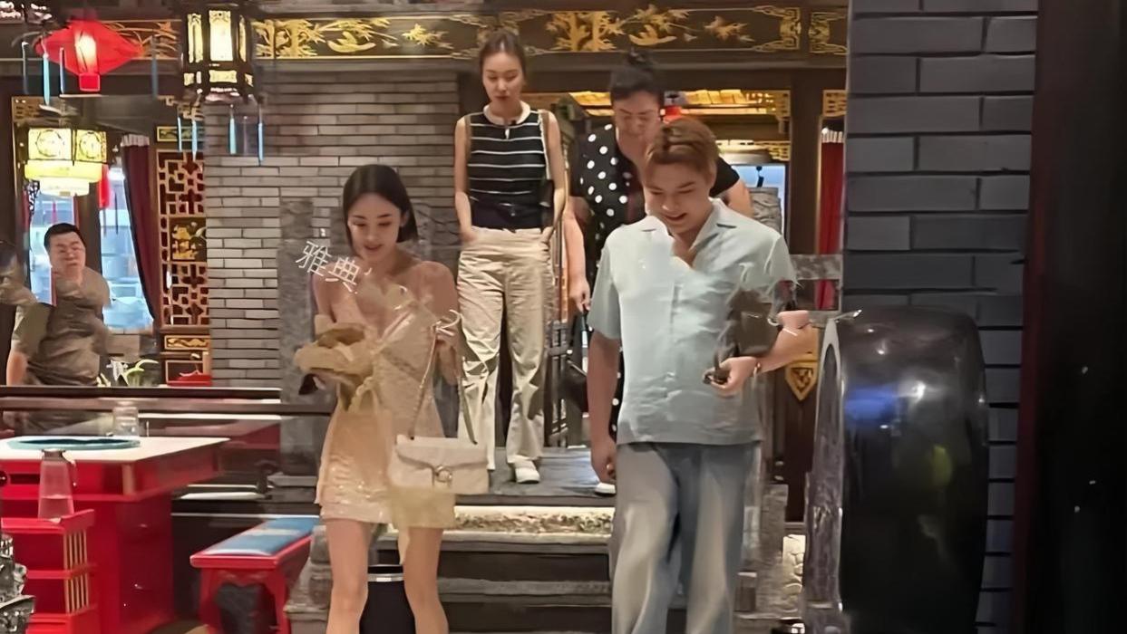 原来古力娜扎的美都是网上吹出来的，网友镜头下的她才更真实