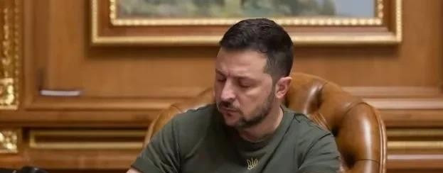 泽连斯基的无人机战术到底行不行











乌克兰现在拼命想用无人机打